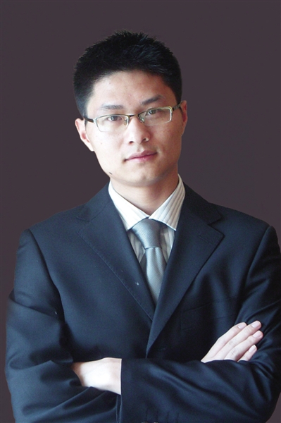 2012-05-28 03:20 杨明平"超级课堂"联合创始人兼ceo.