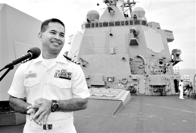 在柬埔寨出生的美国海军舰队司令米西维奇.