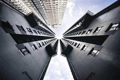 仰望城市